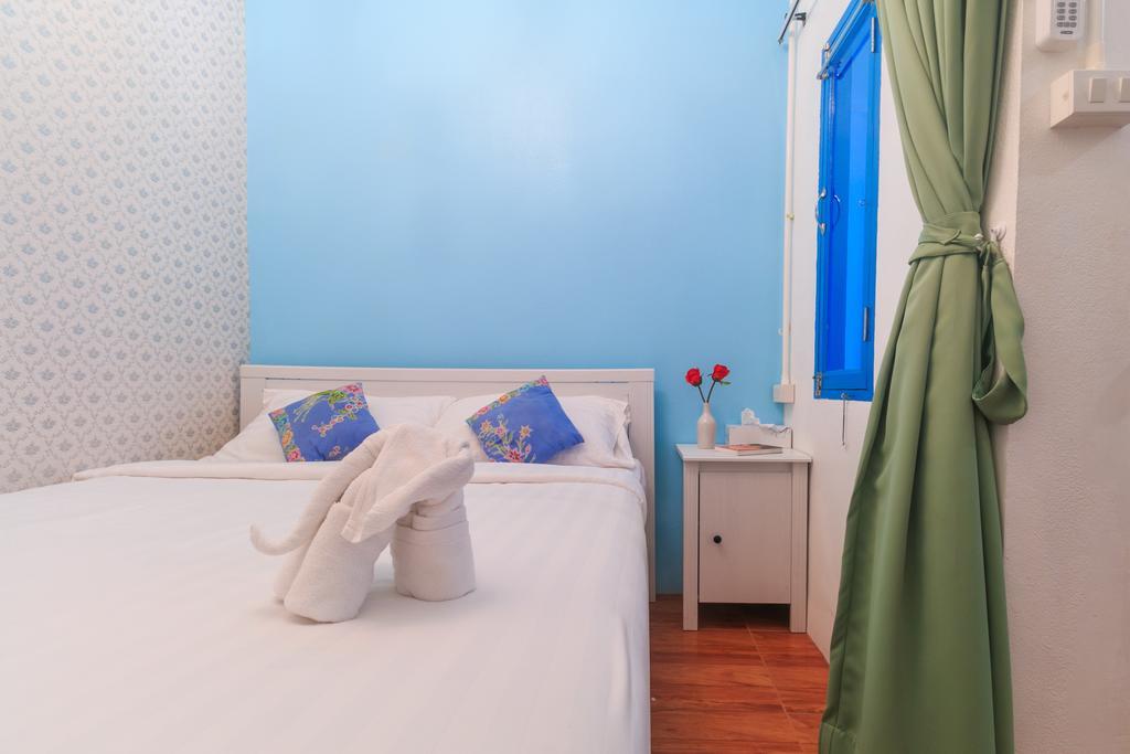 Frog House Bed & Breakfast (Adults Only) Patong Exterior foto